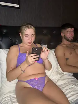 Snapshot of _AandH chatting on 15, 1, 2026 AandH online show from 15, 1, 2026