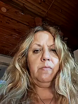 Snapshot of JennyInVegas chatting on 14, 6, 2026 JennyInVegas online show from 14, 6, 2026