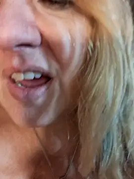 Snapshot of JennyInVegas chatting on 28, 6, 2026 JennyInVegas online show from 28, 6, 2026