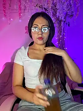 chloebrownn03 online show from 11, 2, 2026