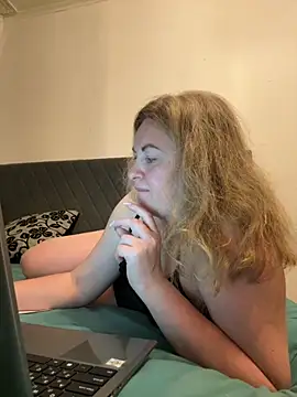 Amelia-Diamond online show from 30, 11, 2025