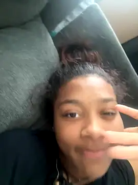 pinkkladdyyy online show from 21, 10, 2025