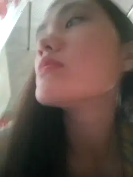 Snapshot of mira-show chatting on 22, 10, 2025 mira-show online show from 22, 10, 2025