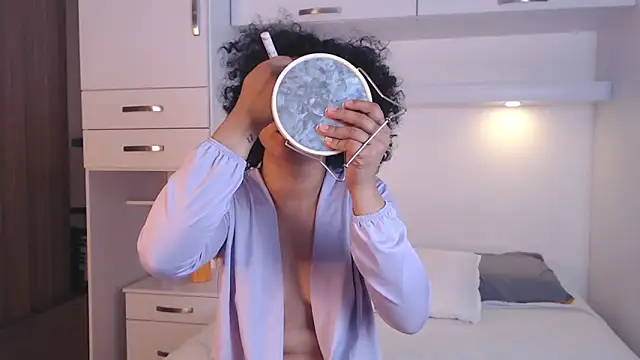 MartiRuis10 online show from 4, 11, 2025