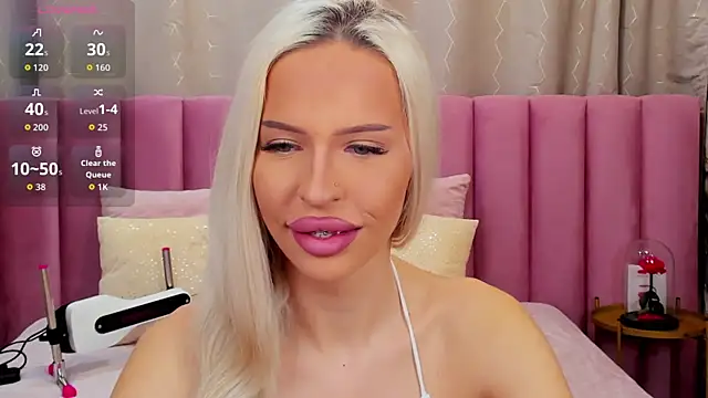 KailaCrystall online show from 24, 11, 2025