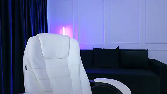 ashlleyn online show from 6, 1, 2026