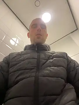 Rotteei1 online show from 24, 10, 2025