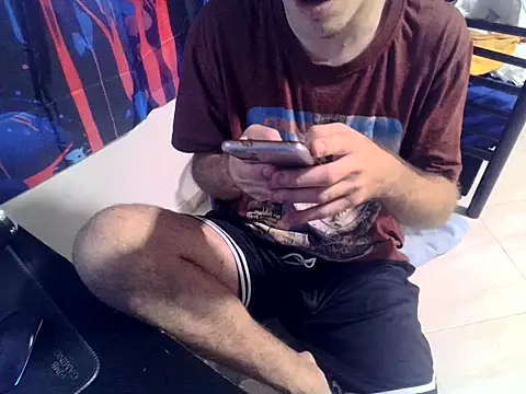 Snapshot of oraharoncohen chatting on 19, 11, 2025 oraharoncohen online show from 19, 11, 2025