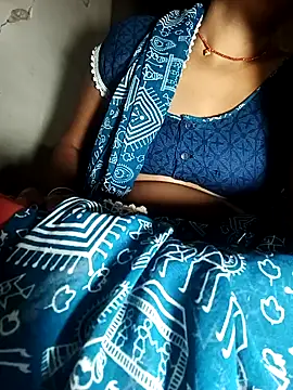 Snapshot of Hot_cauple_indian chatting on 2, 2, 2026 Hot cauple indian online show from 2, 2, 2026