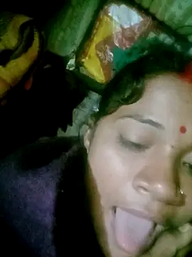 Snapshot of Hot_cauple_indian chatting on 5, 2, 2026 Hot cauple indian online show from 5, 2, 2026