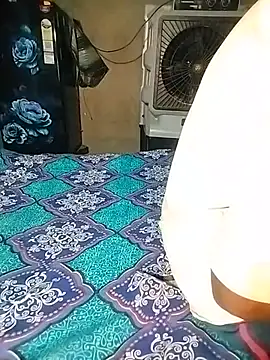Snapshot of Hot_cauple_indian chatting on 8, 6, 2026 Hot cauple indian online show from 8, 6, 2026