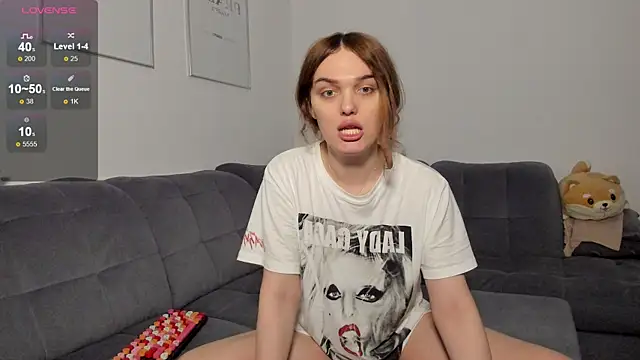 EmiliaRhodes online show from 14, 5, 2026