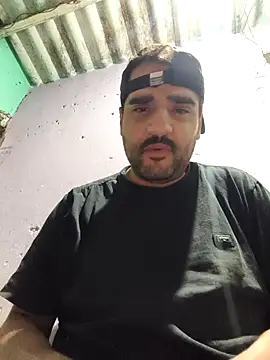 Snapshot of gusto14cm chatting on 1, 3, 2026 gusto14cm online show from 1, 3, 2026