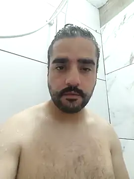 Snapshot of gusto14cm chatting on 7, 3, 2026 gusto14cm online show from 7, 3, 2026