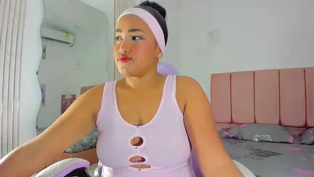 Snapshot of NahomiWalker_ chatting on 16, 1, 2026 NahomiWalker online show from 16, 1, 2026