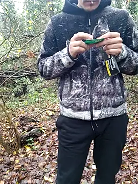 bbyxklaus online show from 15, 11, 2025