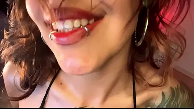 JoanDolly online show from 25, 4, 2026