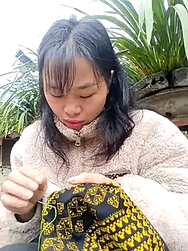 Snapshot of Ana-Li- chatting on 21, 10, 2025 Ana-Li- online show from 21, 10, 2025