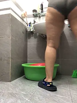 Snapshot of HinayLa chatting on 8, 2, 2026 HinayLa online show from 8, 2, 2026