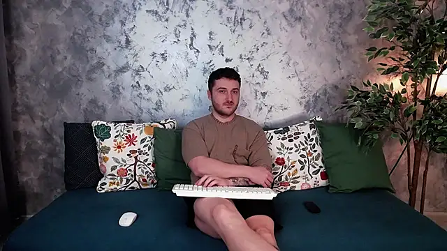 Snapshot of Ethan__S chatting on 19, 12, 2024 Ethan S online show from 19, 12, 2024
