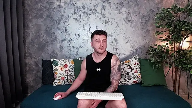 Snapshot of Ethan__S chatting on 25, 12, 2024 Ethan S online show from 25, 12, 2024