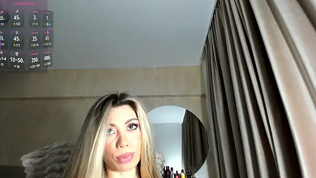 KaylaBenz online show from 5, 11, 2025