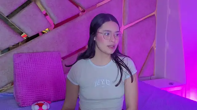 Isa doux online show from 14, 6, 2026