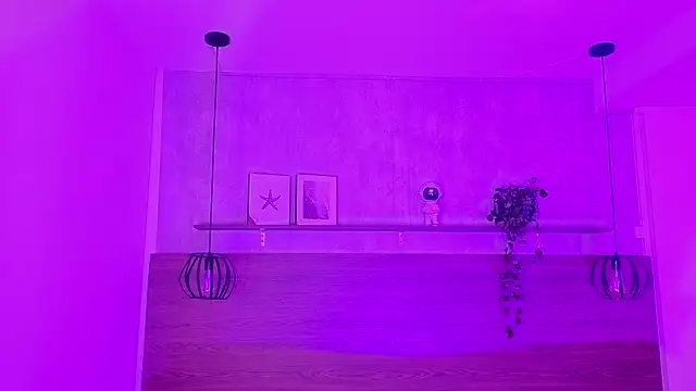 Isa doux online show from 11, 7, 2026