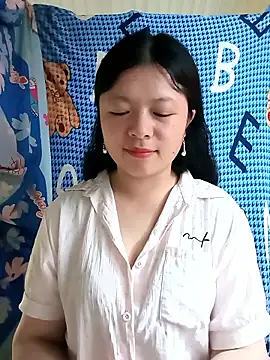 lisa-bae00 online show from 13, 6, 2026
