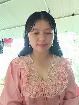 lisa-bae00 online show from 17, 6, 2026