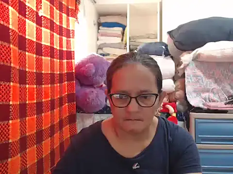 Kinkybela2025 online show from 28, 11, 2025