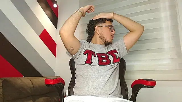 Zac Golden online show from 15, 2, 2026