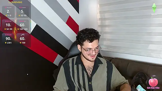 Snapshot of Zac_Golden chatting on 7, 6, 2026 Zac Golden online show from 7, 6, 2026