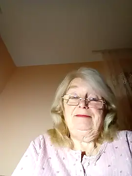 AmyLove353 online show from 20, 12, 2025