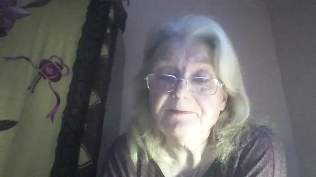 AmyLove353 online show from 26, 3, 2026