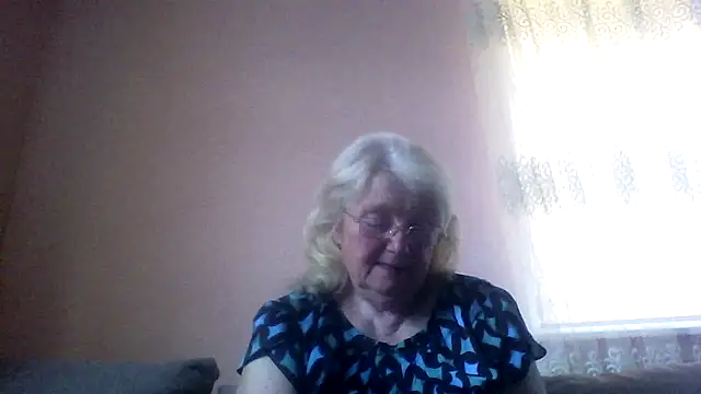 AmyLove353 online show from 22, 5, 2026