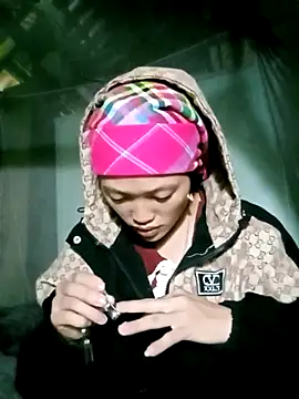 Snapshot of Menu_x chatting on 6, 11, 2025 Menu x online show from 6, 11, 2025