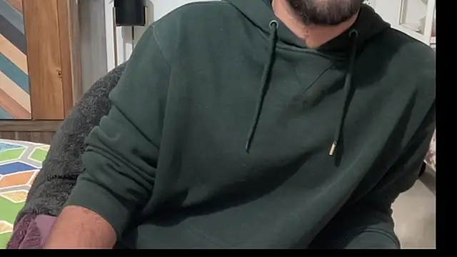 MakeMeAwareAah online show from 17, 12, 2025