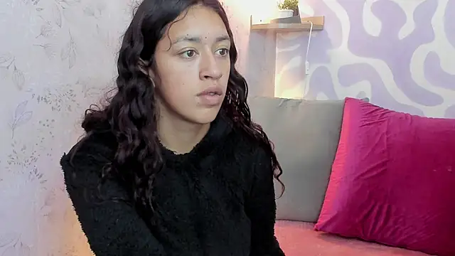 mia scarlett7 online show from 10, 4, 2026