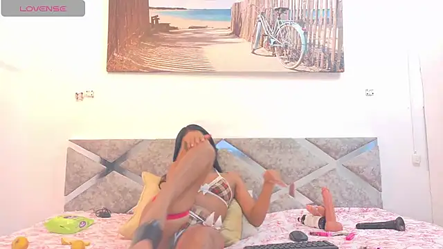 helleennhoot online show from 18, 11, 2025