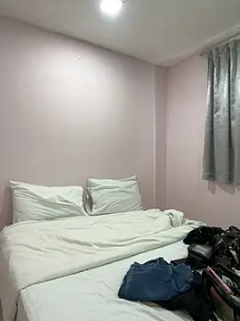 Snapshot of Asin1102 chatting on 31, 10, 2025 Asin1102 online show from 31, 10, 2025