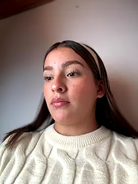 Talia Bonet online show from 17, 11, 2025