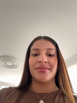 Snapshot of Talia_Bonet chatting on 5, 5, 2026 Talia Bonet online show from 5, 5, 2026