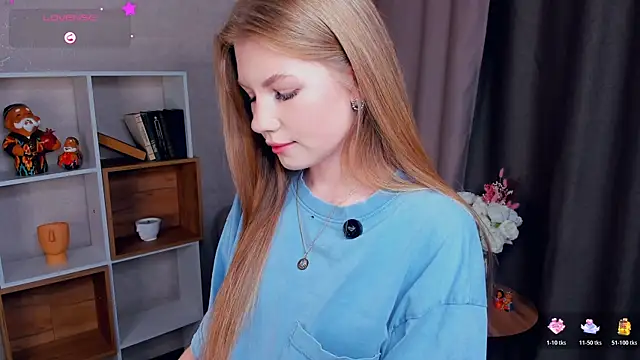 Snapshot of JaneenZaki chatting on 23, 10, 2025 JaneenZaki online show from 23, 10, 2025
