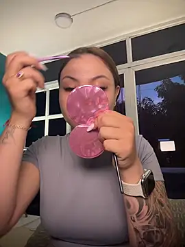 Beella1  online show from 27, 11, 2025