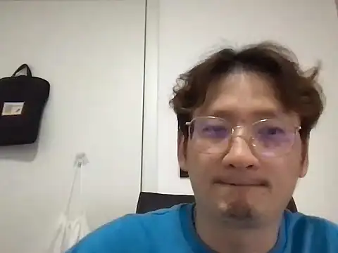 Snapshot of stevie_bailey chatting on 24, 10, 2025 stevie bailey online show from 24, 10, 2025