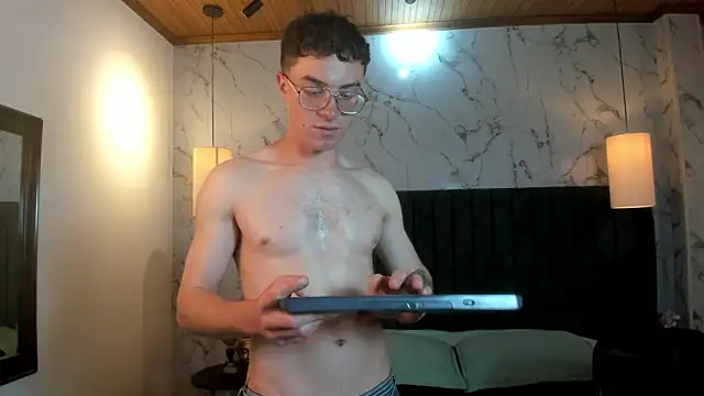 Lil James online show from 4, 5, 2026