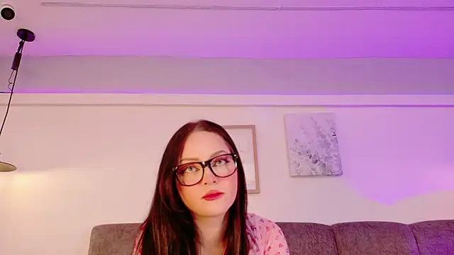 Emily Baby20 online show from 7, 4, 2026