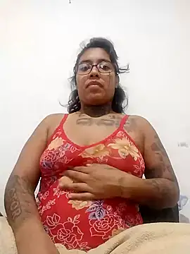 Snapshot of Chicattoo69 chatting on 25, 10, 2025 Chicattoo69 online show from 25, 10, 2025