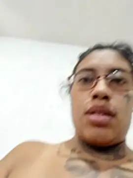 Snapshot of Chicattoo69 chatting on 6, 11, 2025 Chicattoo69 online show from 6, 11, 2025